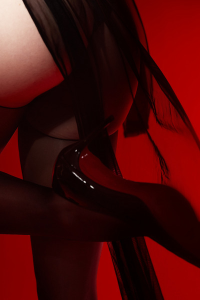 ブラック